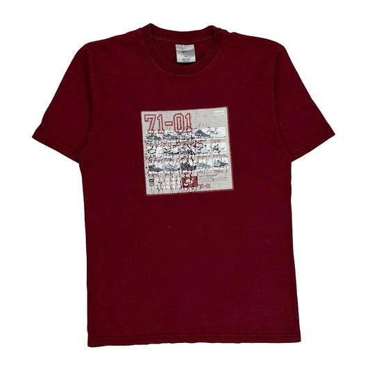 Nike T-Shirt - Small Red Cotton