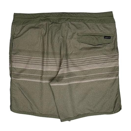 Quiksilver Striped Shorts - 38W 9L Green Polyester Blend