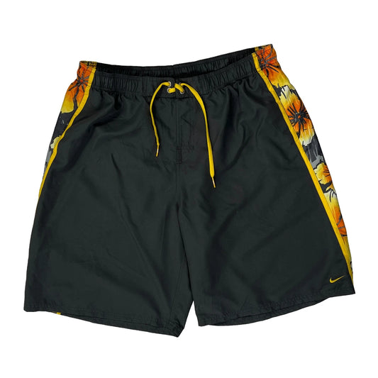 Vintage Nike Floral Shorts - 2XL Black Polyester